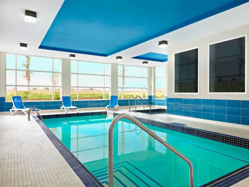 Four Points By Sheraton Edmonton International Airport Nisku Exteriör bild
